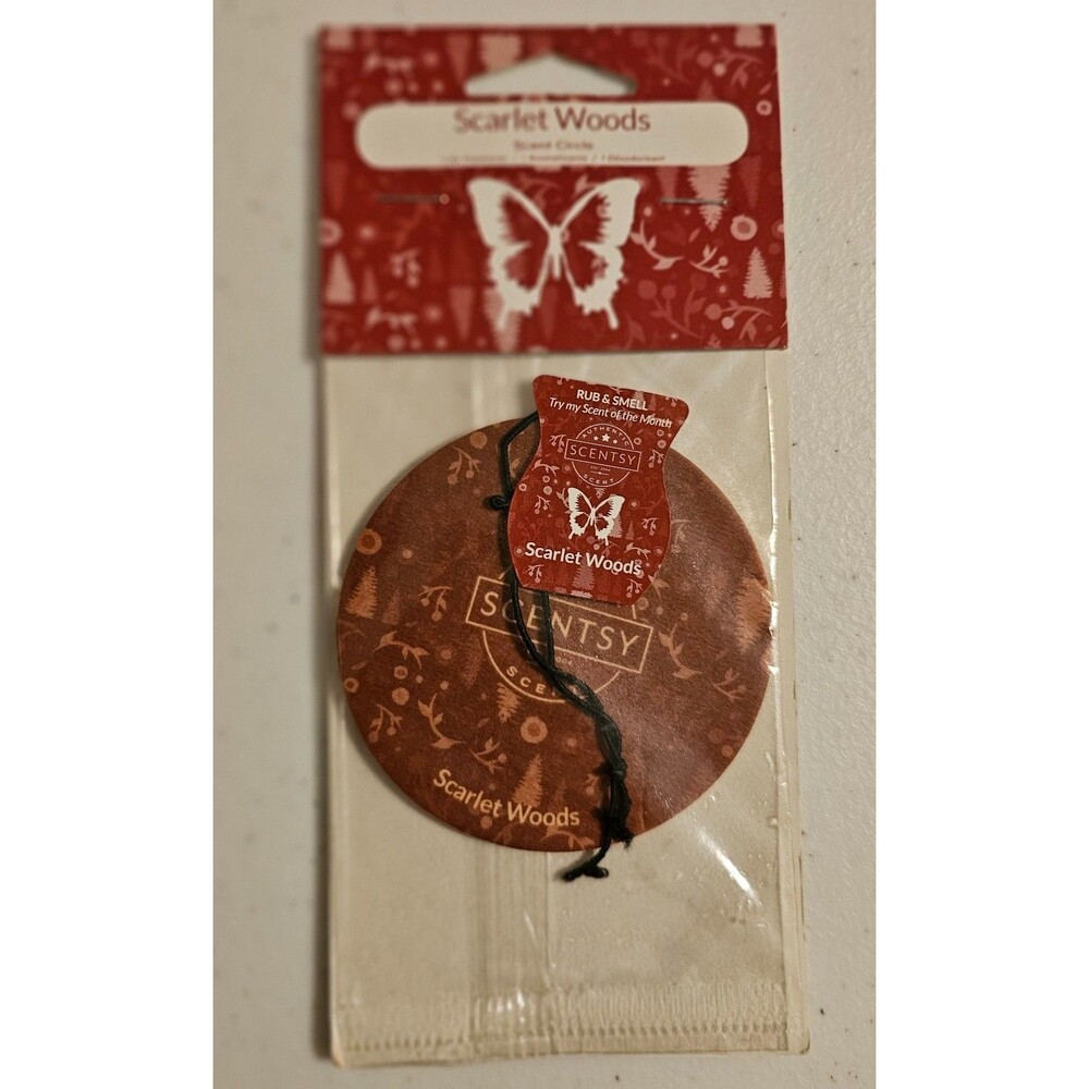 Scentsy Scarlet Woods Scent Circle | Cassis, Redberry & White Cedar | Long